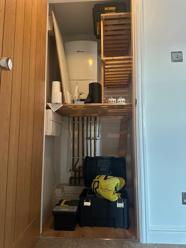 Hall & Featherstone Plumbing