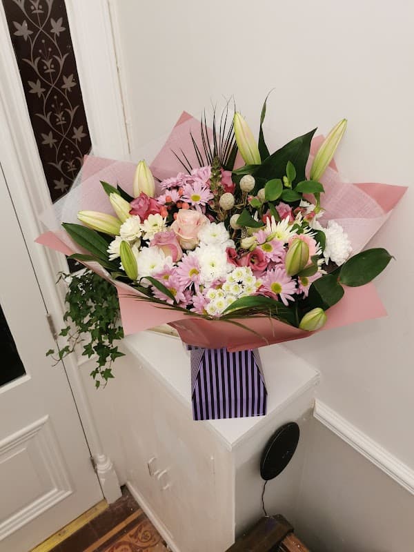 Michelles Flowers @ Shell Redbeck Services