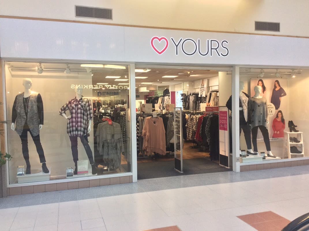 Yours Clothing