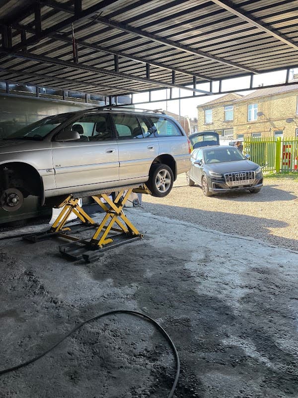 Angels tyres