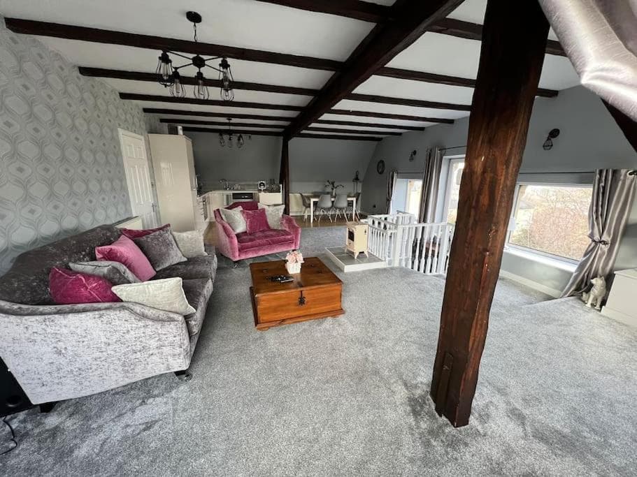 The Loft @ Brighouse