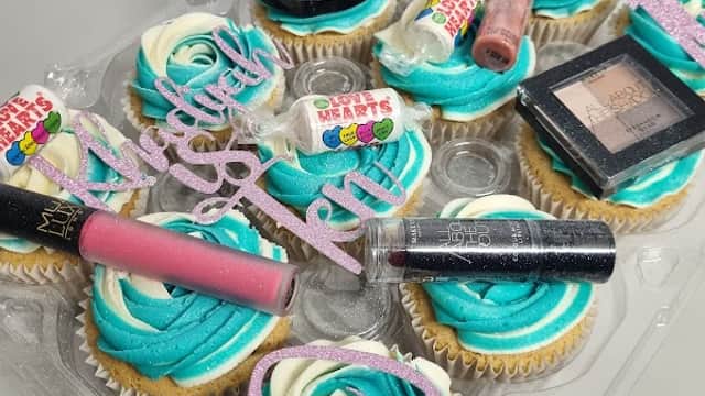 Plenticupcakesfull Limited - Bakers in chapel allerton
