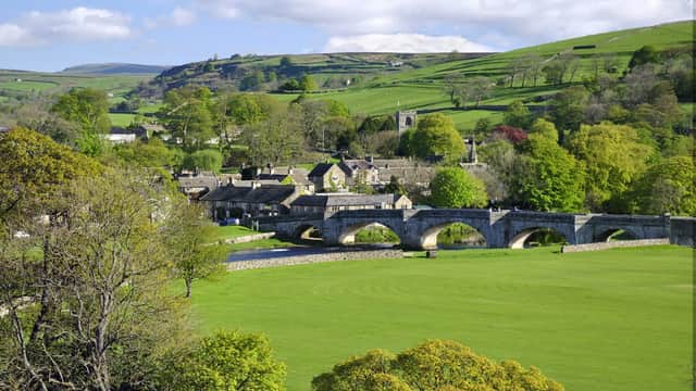 River Wharfe Car Park - Attraction in burnsall