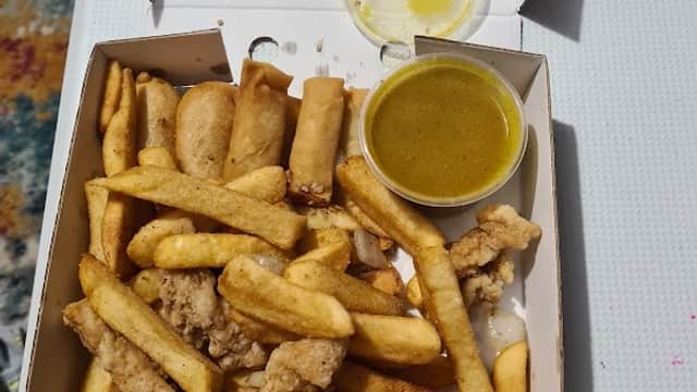 Yummy Chinese Take Away - Takeaway in conisbrough