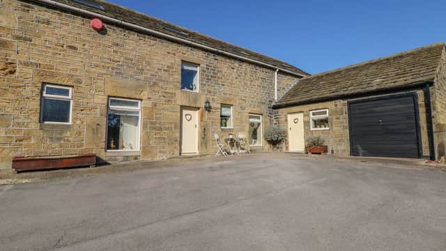 Accommodation at Bullace Barn in millhouse green