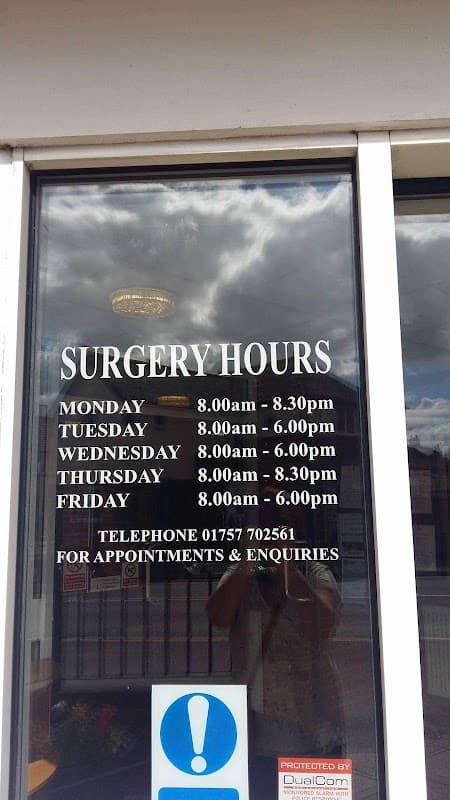 Posterngate Surgery