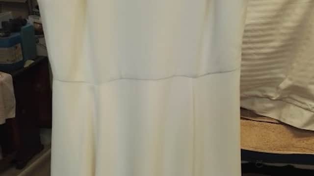 Tinshill Lane Cleaning Ltd - Dry Cleaners in horsforth