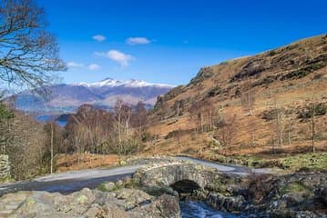 Private Hire: Lake District from Harrogate in 16 Seater Minibus