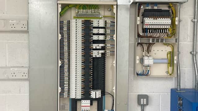 G Hinch Electrical Ltd - Electricians in sheffield