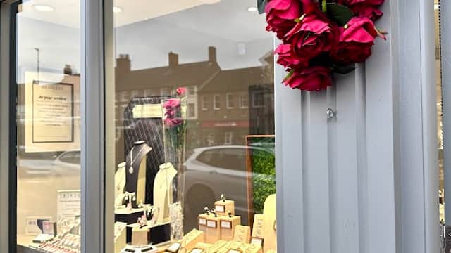 Bradleys The Jewellers - Jewellers in northallerton