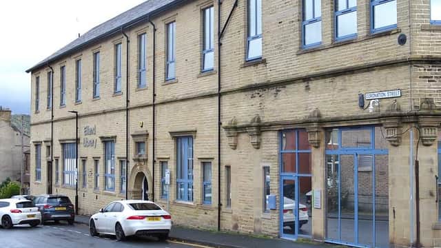 Elland Library - Libraries in exley