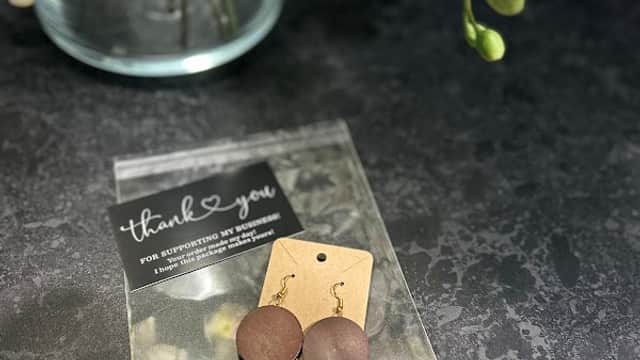 AMJS Jewerelly and Crafts - Jewellers in wombwell