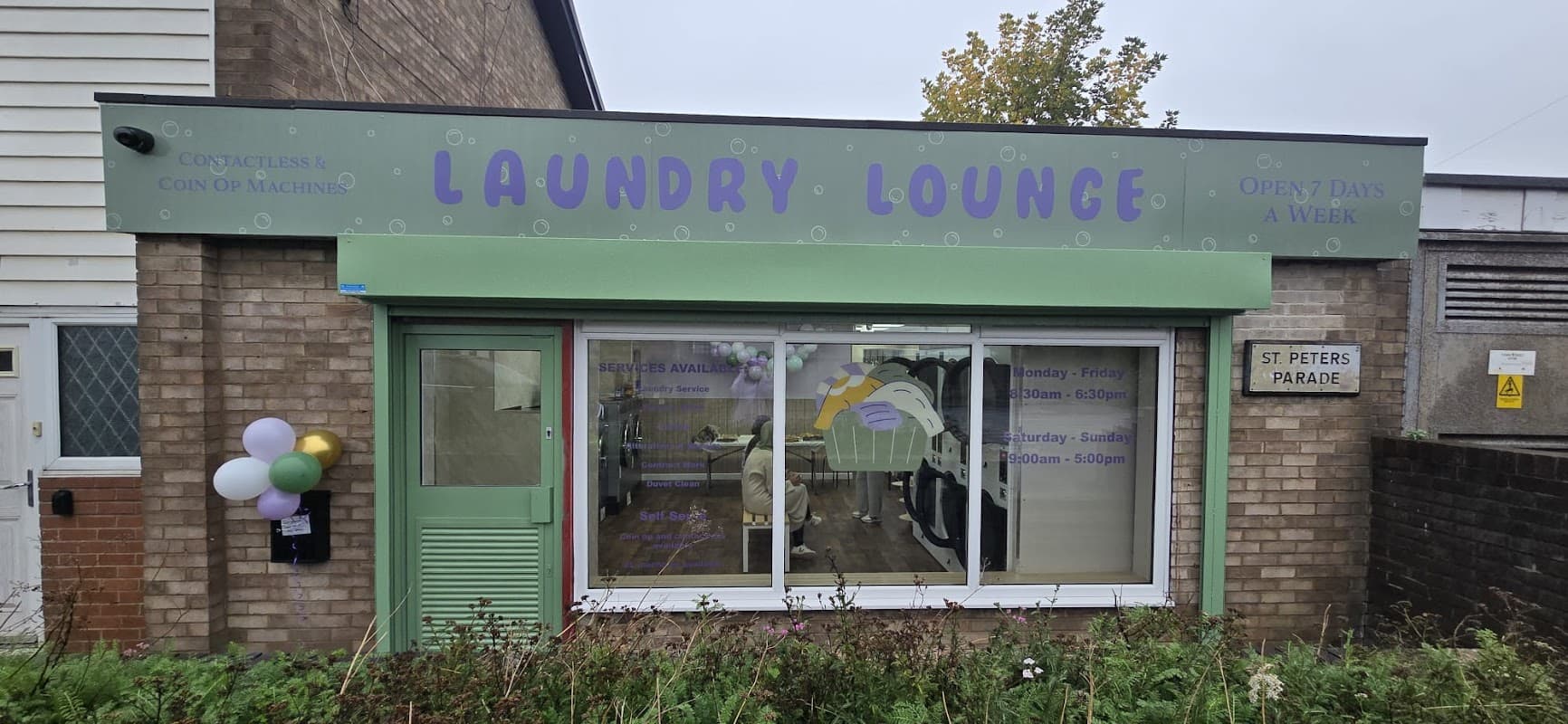 Laundry Lounge