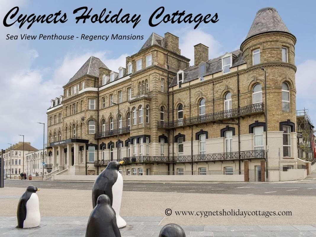 Cygnets Holiday Cottages - Sea View Penthouse | The Regency Mansions - Redcar Cleveland & North Yorkshire, United Kingdom
