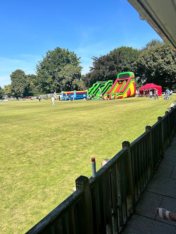 Wakfield Thornes Social Club
