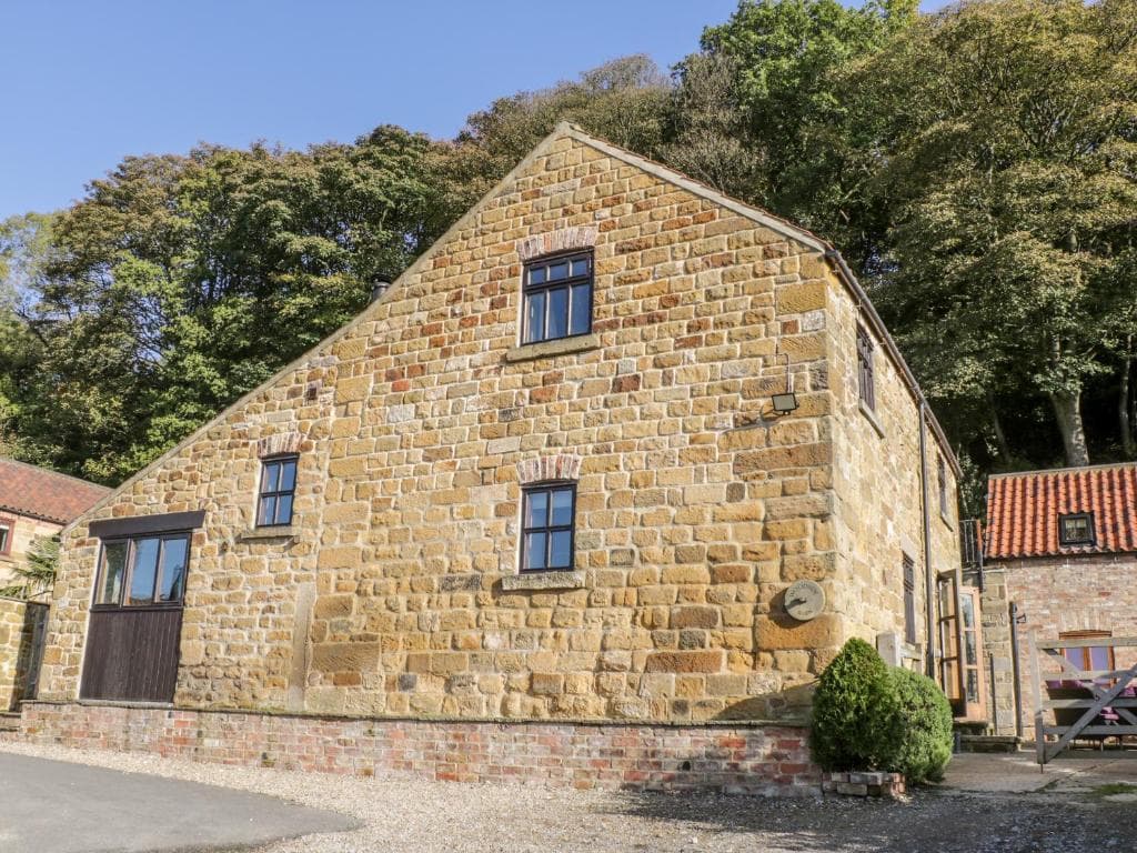Woodside Barn