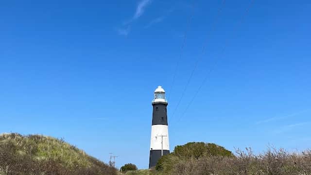 Old Low Lighthouse - Attraction in spurn head
