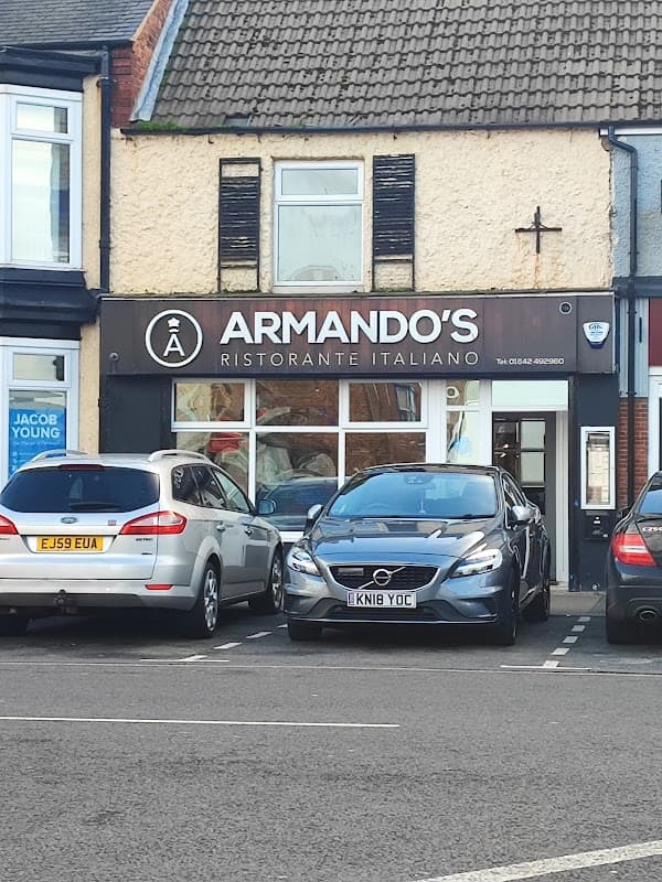 Armando's