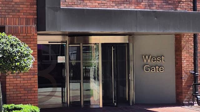Leeds Business and Property Courts - Public Buildings in leeds
