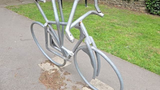 Tour de France Sculpture - Monuments in knaresborough
