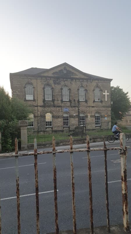Heckmondwike United Reformed Church