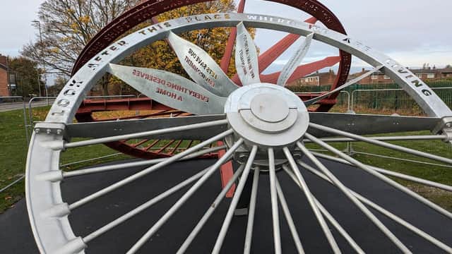 Featherstone Colliery & Mining Memorial - Attraction in featherstone