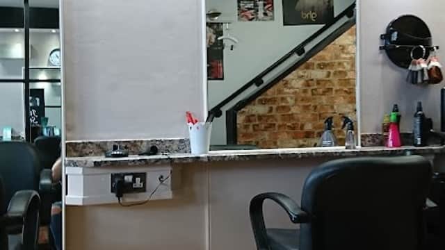 Maison de Beaute - Hair Salons in pontefract