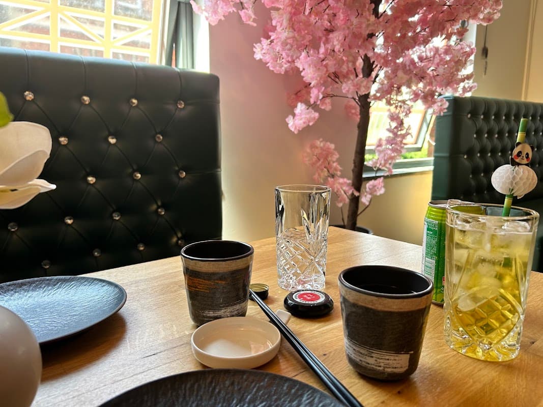 Sushi & bowl