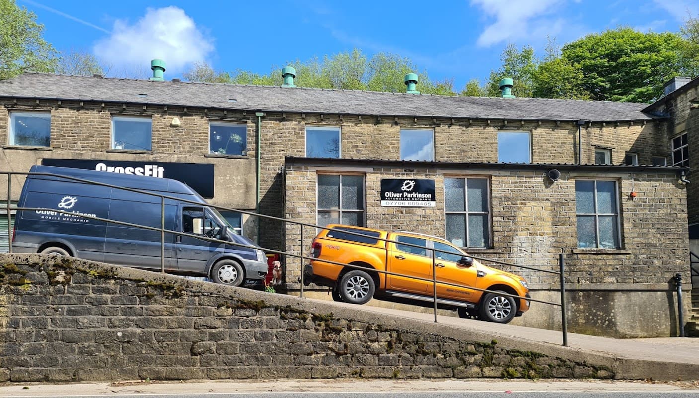 Oliver Parkinson Automotive Mechanic