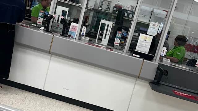 Kingswood Post Office - Post Offices in hull