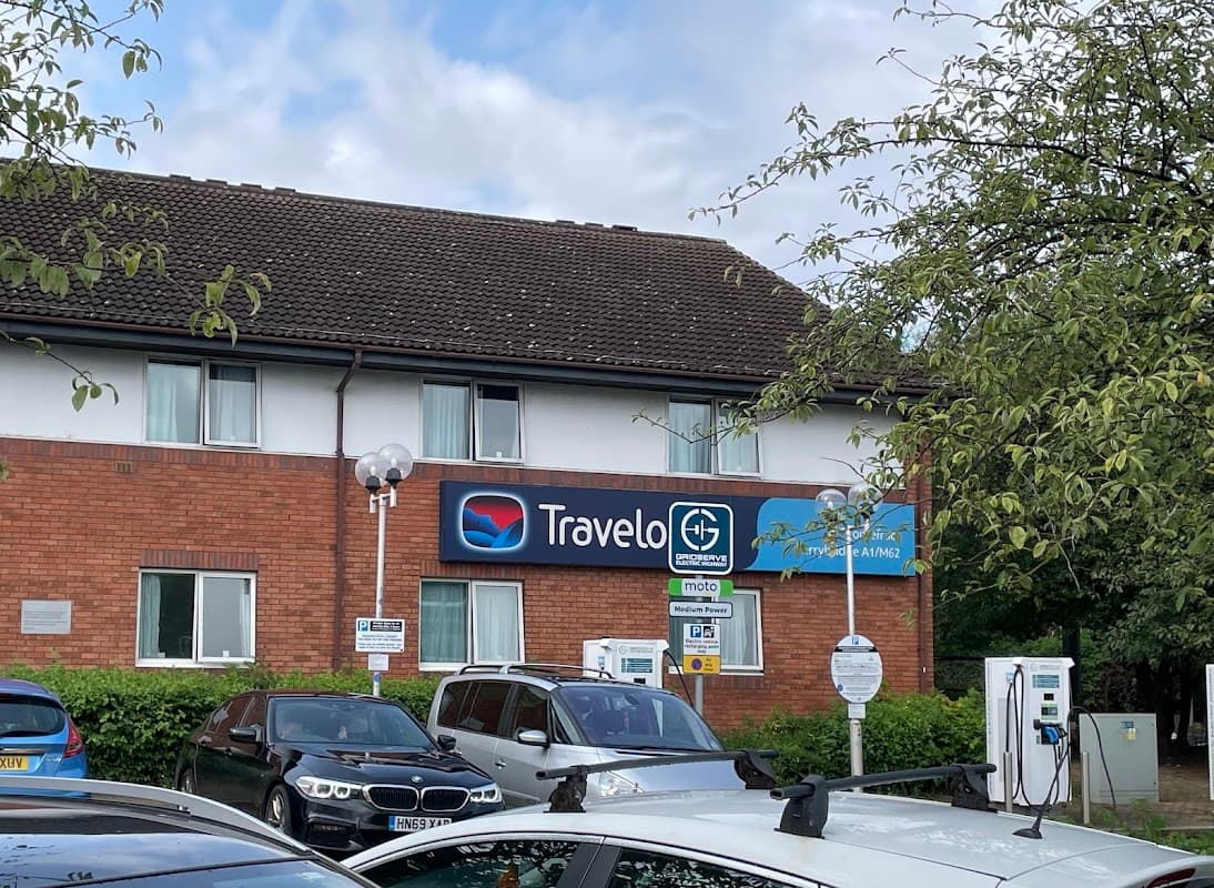 Travelodge Pontefract Ferrybridge A1/M62