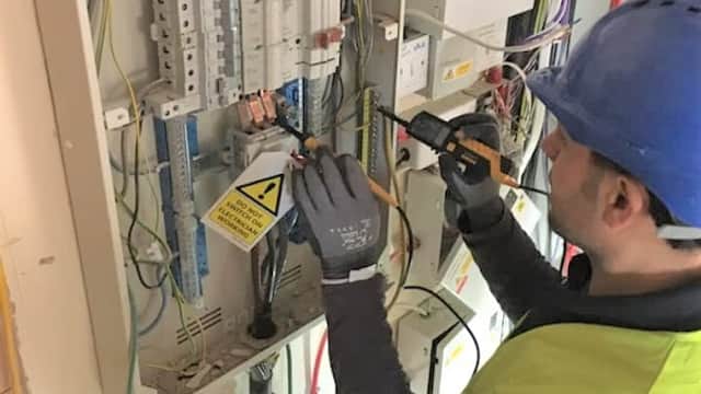 Jet Power & Light Ltd - Electricians in harrogate