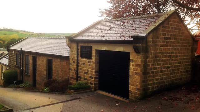 Lee & Holmes Funeral Directors - Funeral Directors in pateley bridge