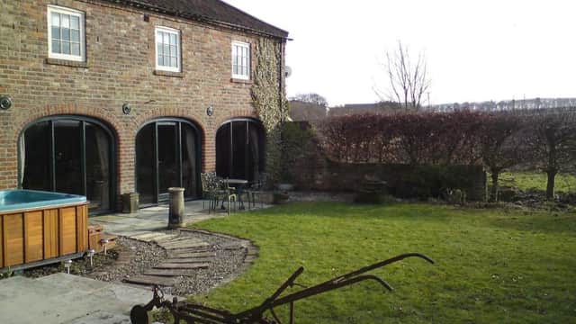 Accommodation at Spring Farm Barn in grindale