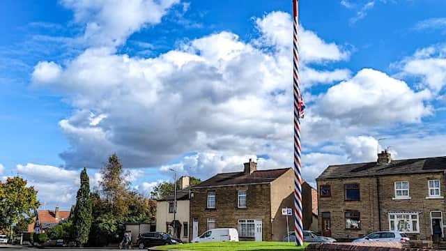 Gawthorpe Maypole - Historic Site in dewsbury