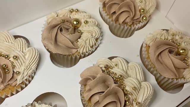 Sophie Sells Cakes - Bakers in thornaby