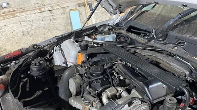 Autobahn Specialists LTD - Garages in haworth