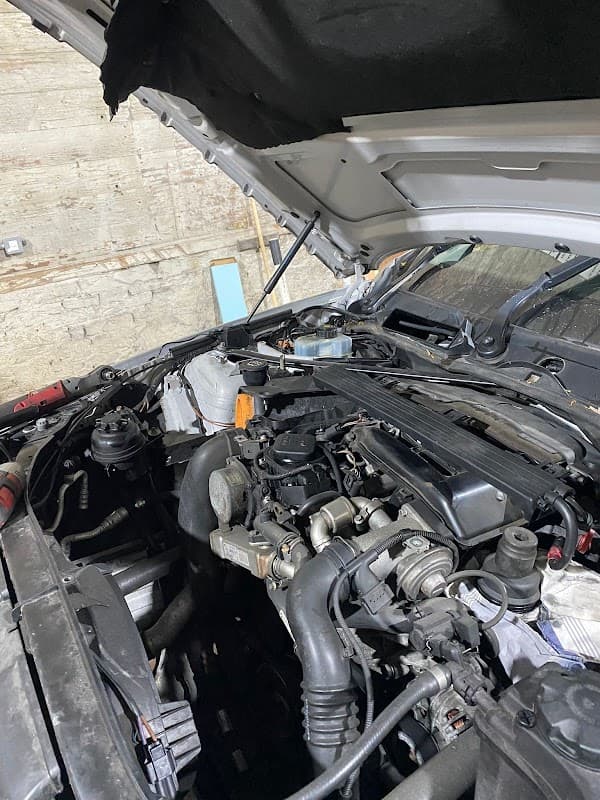 Autobahn Specialists LTD