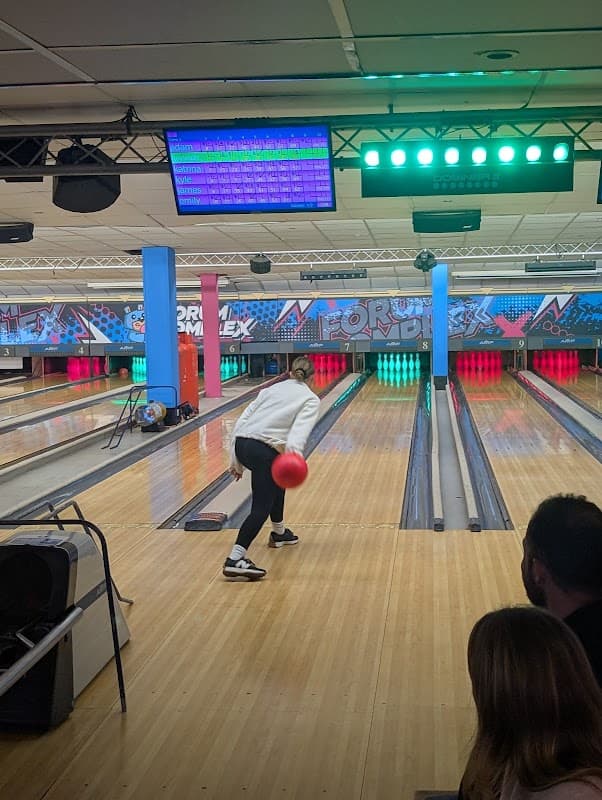 Bounce at The Forum