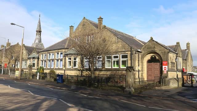 Lees Primary School and Nursery - Primary Schools in cross roads
