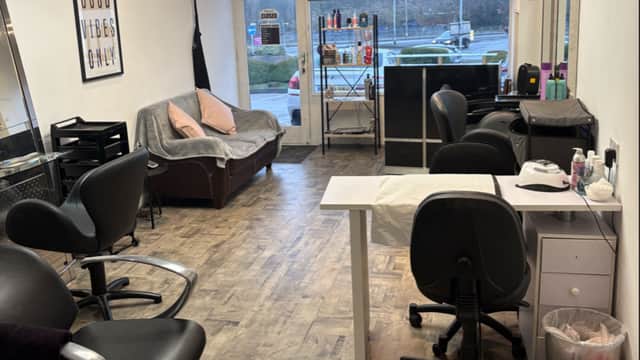 Mirrors Hair and Beauty Salon - Hair Salons in castleford