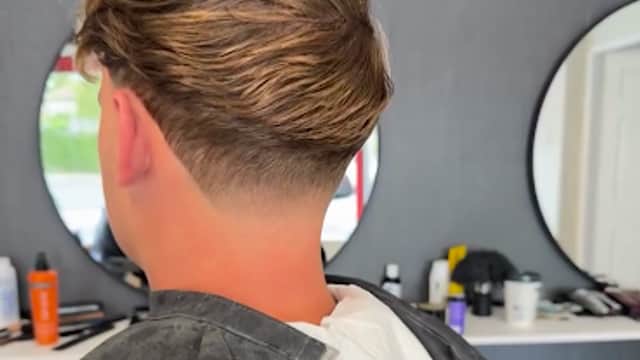 Fades barber shop and sunbeds - Barbers in alverthorpe