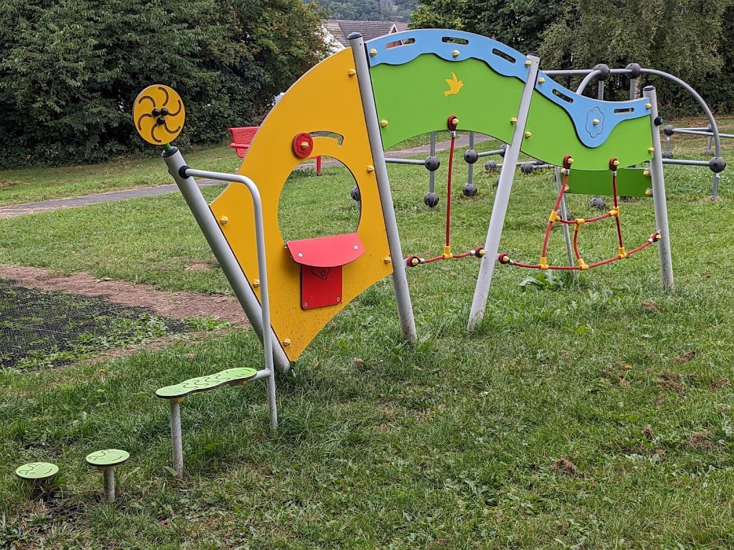 Cardwell Drive Open Space Playground