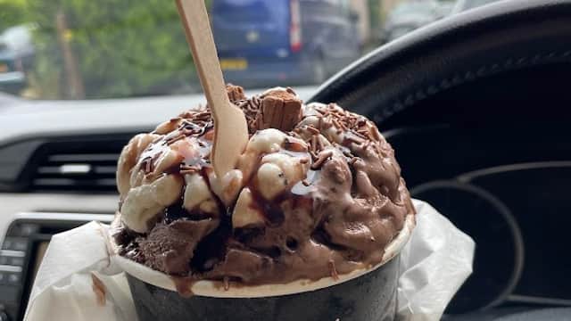 Shandaar Sweets & Ice Cream Bar - Ice Cream Shops in bradford