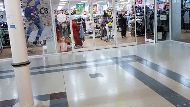 North Point Shopping Centre - Shopping Centres in hull