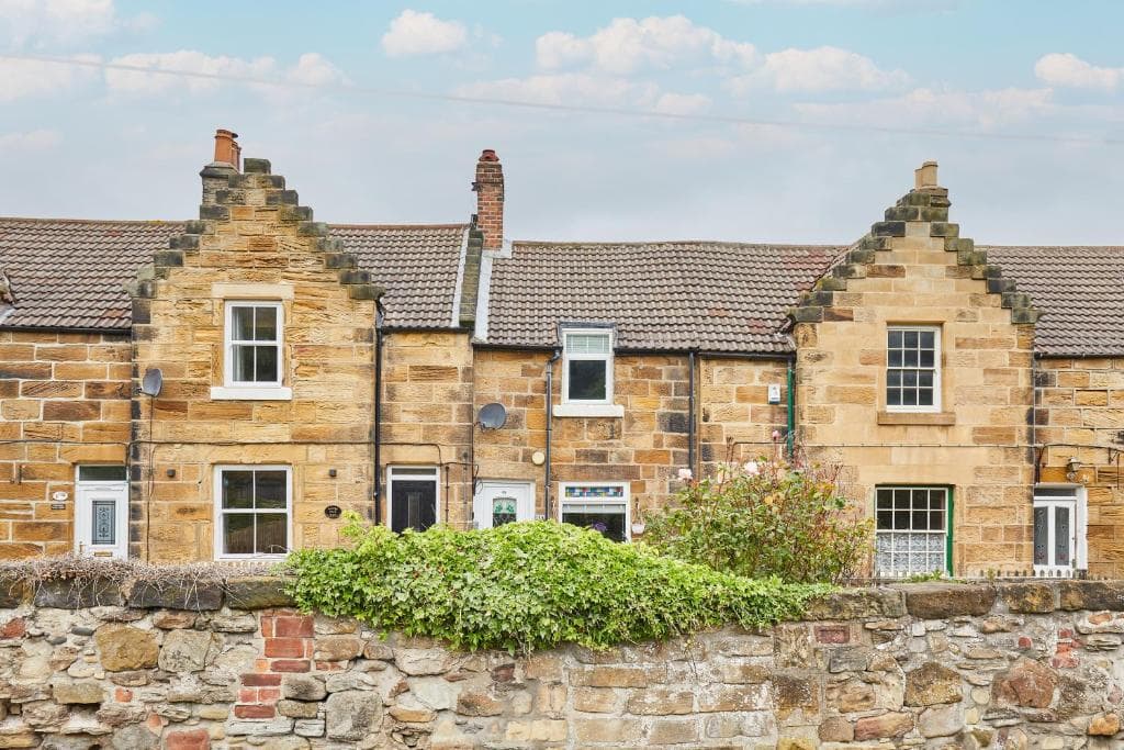 Snuggle cottage