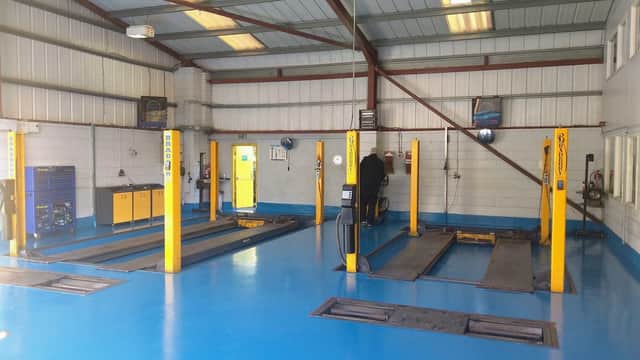 Moderna M O T's Ltd - Garages in hebden bridge