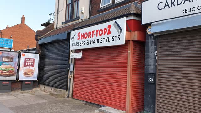Short Topz - Barbers in bramley