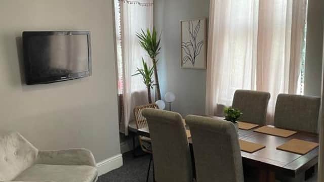 Accommodation at Perfect for large groups, sleeps 17 close to city centre in sheffield