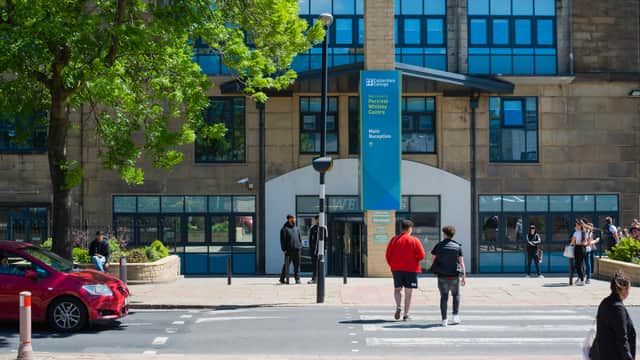 Calderdale College - Colleges in halifax